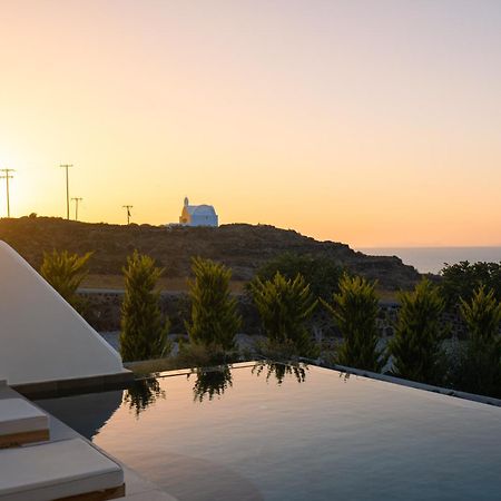Saint John Oia-Exclusive Private Heated Pool Villas ภายนอก รูปภาพ
