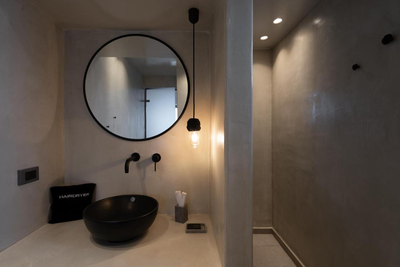 Saint John Oia-Exclusive Private Heated Pool Villas ภายนอก รูปภาพ