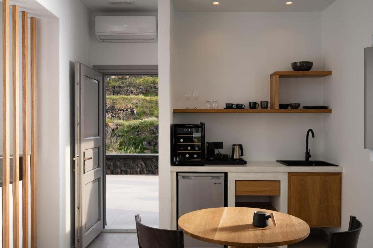 Saint John Oia-Exclusive Private Heated Pool Villas ภายนอก รูปภาพ